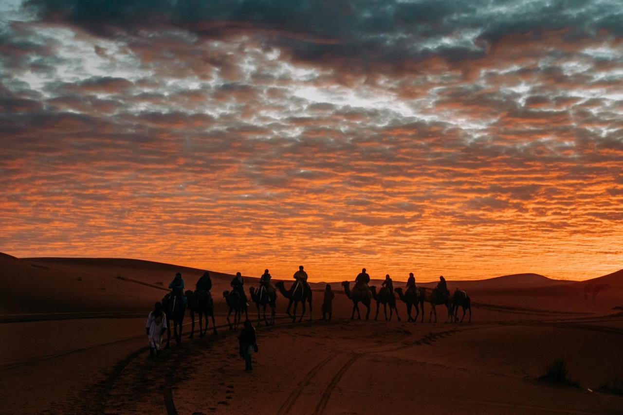 Your Magic Camp Merzouga Dış mekan fotoğraf